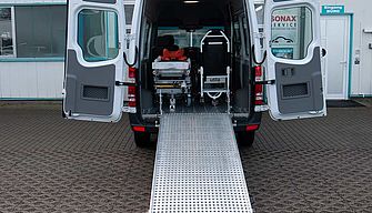 Aluminium-Rampe Mietliegewagen Mercedes-Benz Sprinter Automatik