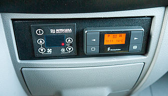 Autoclima im Patientenraum Krankentransporter Mercedes-Benz Sprinter 316 CDI